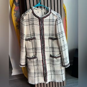Coat size S